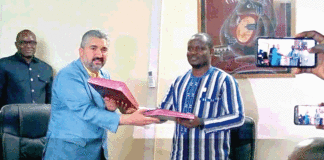 Actifs miniers de Tambao et d’ Inata : L’Etat signe le contrat de cession à Afro Turk