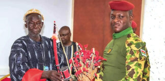 Valorisation du patrimoine culturel : le chef de l’Etat échange avec les Trésors humains vivants