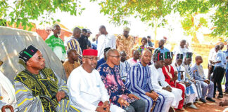 Drame de Karma : Dr Ousmane Bougouma réconforte les parents des victimes