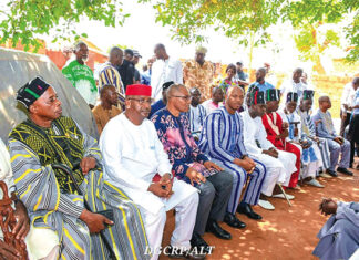 Drame de Karma : Dr Ousmane Bougouma réconforte les parents des victimes