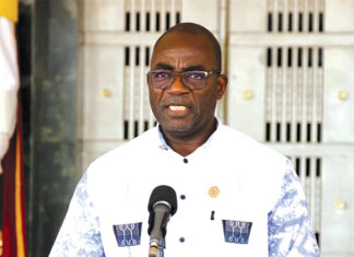 Conseil des ministres : « Le timbre sera bel et bien un produit national », Bassolma Bazié, ministre en charge de la Fonction publique