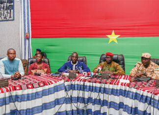 Lutte contre le terrorisme : la « vraie information » donnée aux journalistes