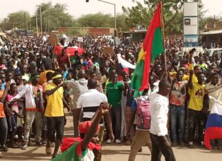 Soutien à la Transition : La population de Dori manifeste sa reconnaissance aux FDS et VDP
