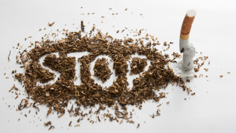 Lutte contre le tabac : La société civile plaide pour l&rsquo;application stricte de la loi sur la publicité des produits du tabac