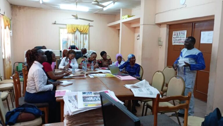 Journée portes ouvertes de Sidwaya Hauts-Bassins : Une master-class sur Sidwaya mobile et l&rsquo;AIB au profit des étudiants de Aube nouvelle