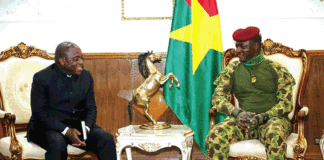 Diplomatie : le chef de l’Etat échange avec le représentant de l’Alliance des BRICS