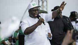 Sierra Leone : Julius Maada Bio élu président pour un second mandat