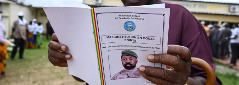 Mali : Le projet de nouvelle Constitution approuvé avec 97% des voix