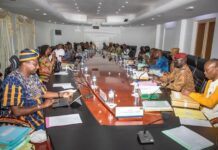 Conseil des ministres du 7 juin : Le gouvernement réduit le nombre de véhicules de fonction des ministres et présidents d’institution