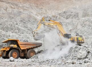 Burkina : Le gouvernement octroie un permis d’exploitation minier à une société 100% Burkinabè