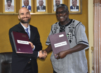 Formation en laboratoire et épidémiologie : L’université Joseph Ki-Zerbo et Expertise-France signent une convention