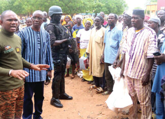 Campagne agricole 2023-2024 : le ministre Ismaël Sombié à l’écoute des producteurs de l’Est