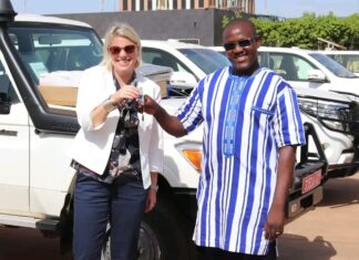 Accès des populations rurales à l’électricité : L’ABER reçoit du matériel roulant et informatique