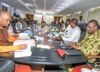 Marchés publics : Une dérogation adoptée pour l’acquisition de biens et services spécifiques