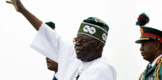 CEDEAO : « Nous devrions avertir les exploiteurs que notre peuple a suffisamment souffert », Bola Tinubu prochain président en exercice