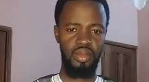 Procès Mohammed Sinon : L’activiste écope de 3 ans de prison et un million d’amende ferme