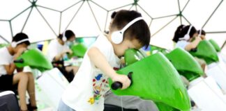 Chine : Xi Jinping encourage les travailleurs de science-technologie à participer à la popularisation scientifique