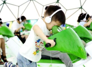 Chine : Xi Jinping encourage les travailleurs de science-technologie à participer à la popularisation scientifique