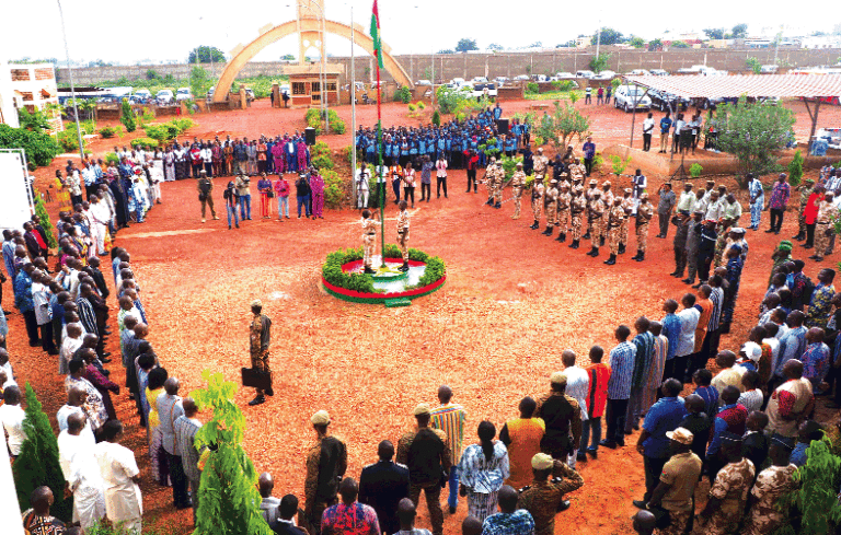 Apollinaire Joachimson Kyélem de Tambela, Premier ministre : « Ce qui arrive au Burkina Faso est la faute des parents, des éducateurs, des institutions »