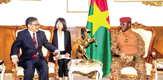 Coopération sino-burkinabè : le chef de l’Etat échange avec une délégation chinoise