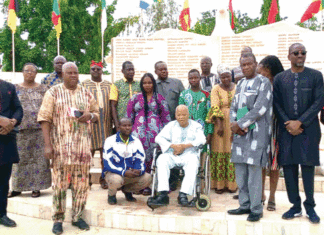 An 9 du crash d’Air Algérie : les familles des victimes réclament toujours justice