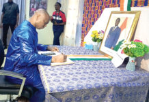 Décès Henri Konan Bédié : le gouvernement burkinabè présente leurs condoléances