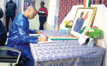 Décès Henri Konan Bédié : le gouvernement burkinabè présente leurs condoléances