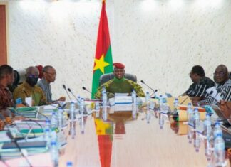 Conseil des ministres : le gouvernement adopte un décret portant modalité de gestion des agents publics de l’Etat mobilisés pour la défense de la Patrie