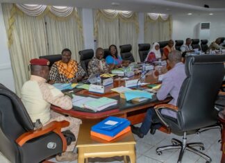 Burkina : Interdiction de déverser des eaux usées et excrétas sur la voie publique