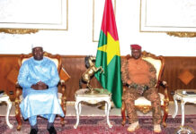 Coopération Burkina Faso-République du Mali : des émissaires du président Assimi Goïta reçus par le chef de l’Etat