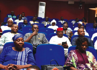 Consommation abusive de boissons énergisantes : les députés interpellent le gouvernement