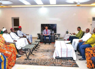 Réformes institutionnelles : le Premier ministre sollicite l’accompagnement des religieux et coutumiers des Cascades