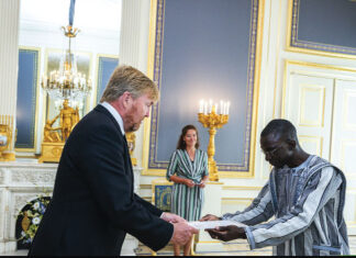 Présentation de lettres de créance aux Pays-Bas : l’ambassadeur Bonkoungou reçu au palais royal de Noordeinde