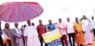 Contribution à l’effort de paix : les forces vives de Tenkodogo apportent plus de 26 millions F CFA