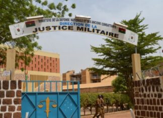 »Déstabilisation » de la Transition : trois personnes aux arrêts, annonce un communiqué du procureur militaire