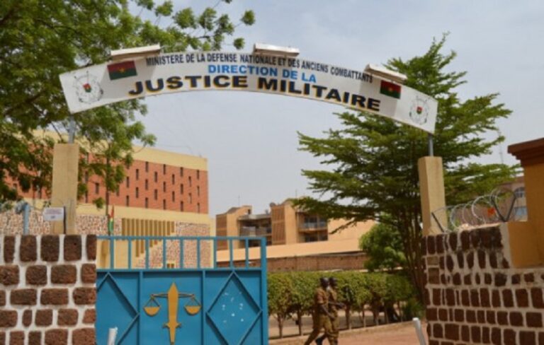   »Déstabilisation » de la Transition : trois personnes aux arrêts, annonce un communiqué du procureur militaire