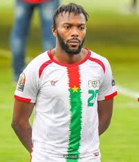 Eliminateur CAN 2023 : Le défenseur burkinabè Steeve Yago ne pendra pas part au match contre l’Eswatini