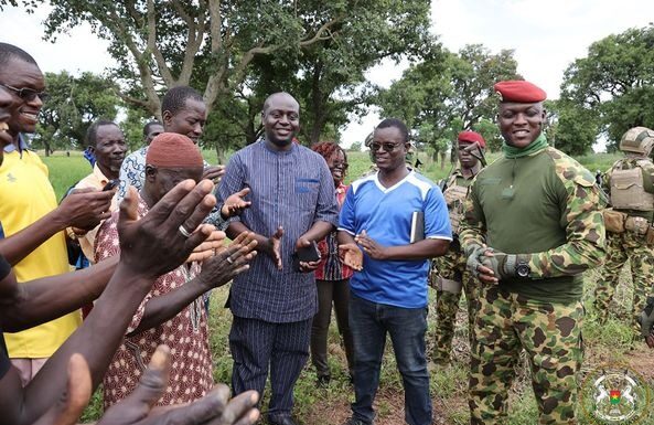 Campagne agricole : le Chef de l’Etat encourage les producteurs rizicoles de Koho Yabiro