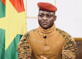 Burkina Faso : « Il n’aura pas de sentiments pour les valets locaux », le capitaine Ibrahim Traoré président de Transition