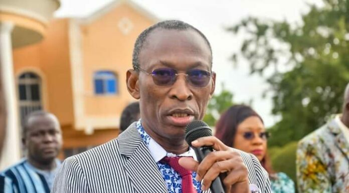 Coup d’Etat au Gabon : Le Premier ministre burkinabè s’interroge sur les propos du président Macron