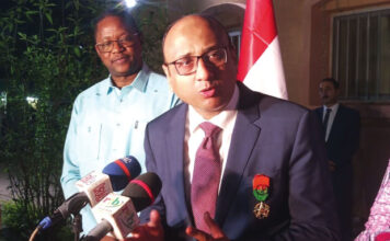Coopération Burkina-Egypte : l’ambassadeur Ibrahim El Khouli honoré