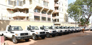 Lutte contre l’insécurité : les FDS reçoivent un renfort de plus de 20 véhicules pick-up