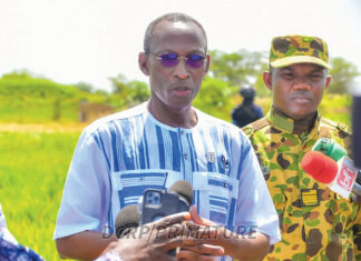 Production agricole à Bagré : etudiants et membres du gouvernement donnent l’exemple