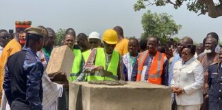 Burkina: pose de la première pierre d’un CHU de 250 milliards de FCFA à Doulougou