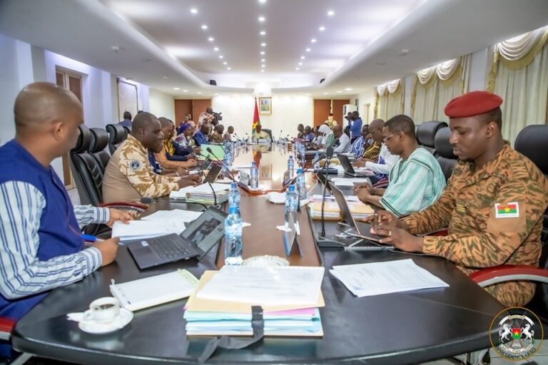 Conseil des ministres : le décret portant création des GUMI de la Police nationale adopté