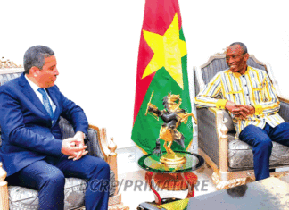 Coopération Burkina-Maroc: l’ambassadeur Youssef Slaoui échange avec le Premier ministre