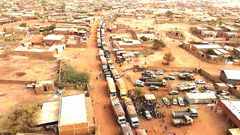 Crise humanitaire : Titao ravitaillé avec au moins 500 tonnes de vivres, des fonctionnaires de retour