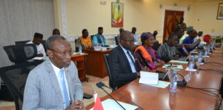 2e conseil conjoint de gouvernement: Le Burkina et le Mali renforcent leur coopération Les membres du gouvernement burkinabè ont échangé…