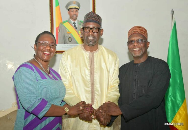 Opérationnalisation de l&rsquo;AES: Les ministres en charge des Affaires étrangères du Burkina Faso du Niger et du Mali se concertent.