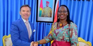 Coopération bilatérale : le Chargé d’Affaires de l’ambassade de France chez la Cheffe de la diplomatie burkinabè